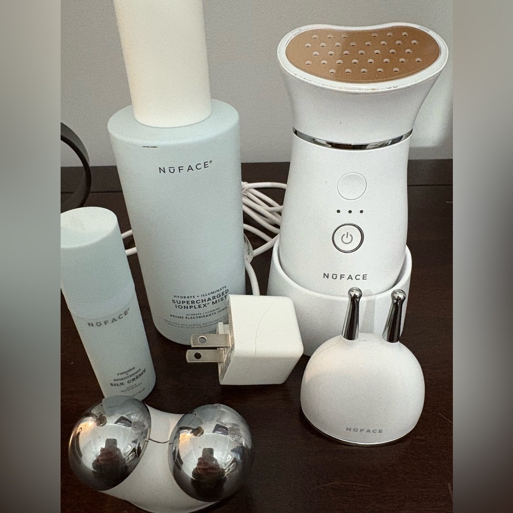 NuFACE Trinity + microcurrent facial toning device